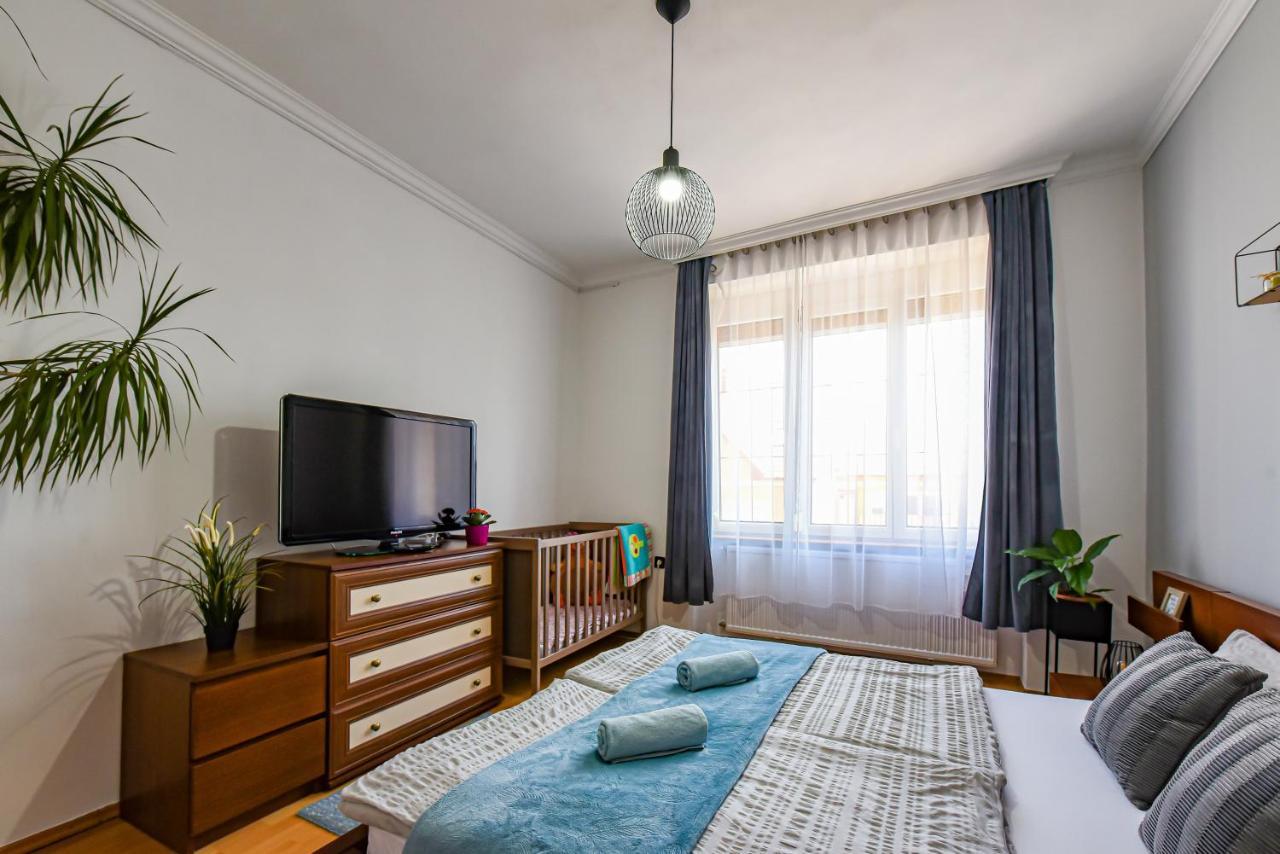 Hajduhegy Vendeghaz Daire Eğri Dış mekan fotoğraf